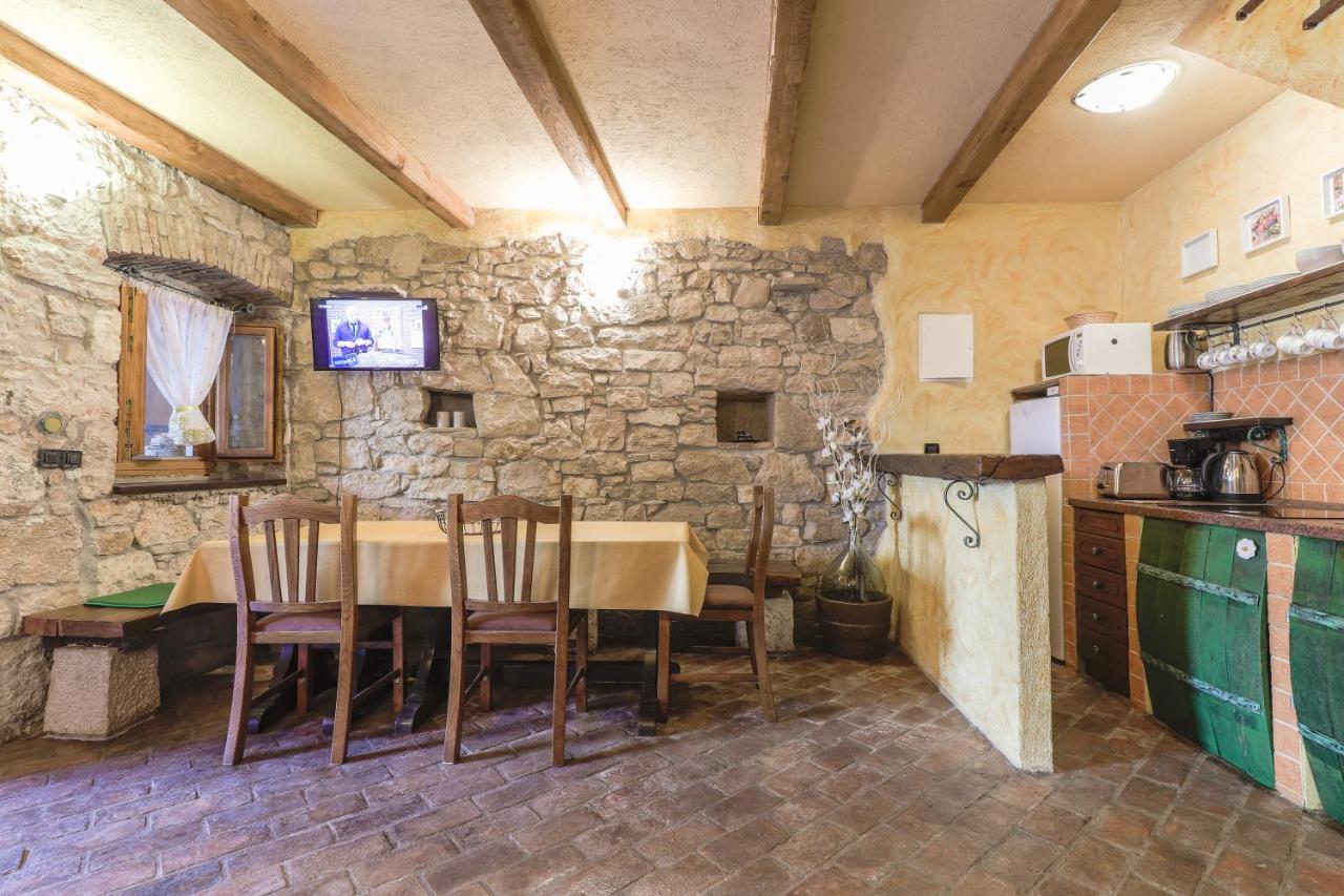 Apartman Lena Orsera Esterno foto